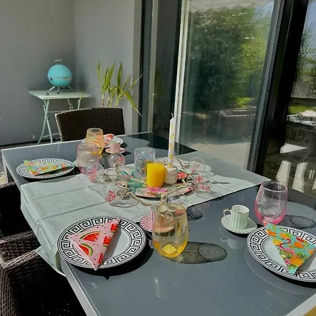 Exquisites + Terrasse Διαμέρισμα *