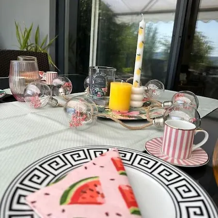 Διαμέρισμα Exquisites + Terrasse Korb